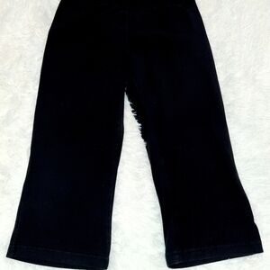 DANSKIN cropped black athletic leggings small